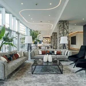 Ilunion Atrium Otel