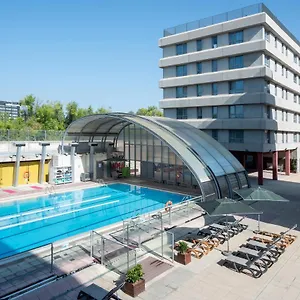 Airport Suites, Affiliated By Melia מלון דירות